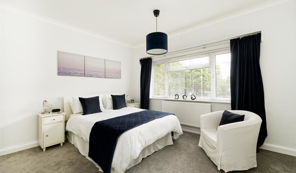 Hermon Hill, Wanstead