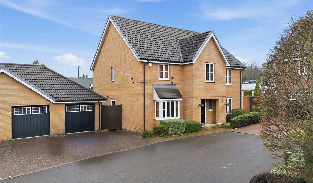 Brook Road, Buckhurst Hill